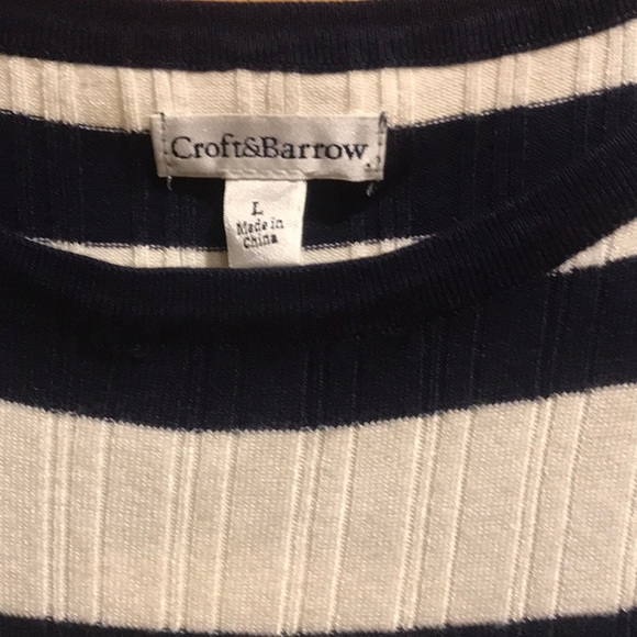 New Large Croft & Barrow sweater - Picture 2 of 6